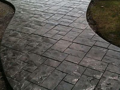 Concrete Sidewalk Installation